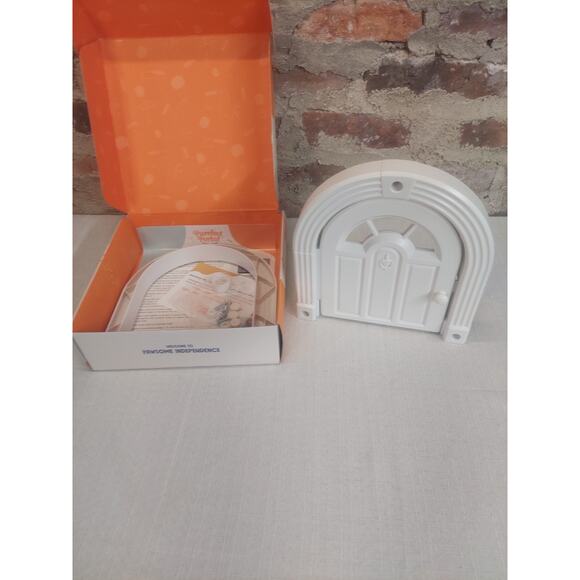 Purrfect Portal Other - Purrfect Portal Meow Manor XL Interior Cat Door White No Flap Pet Up to 30 lb